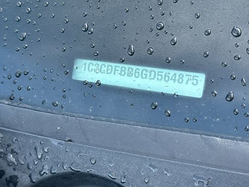 Used 2016 Dodge Dart SXT image 3