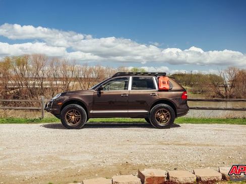 Used 2009 Porsche Cayenne image 39