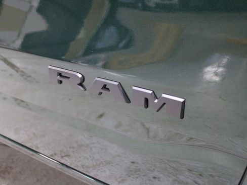 New 2026 RAM 1500 4x4 Crew Cab image 42