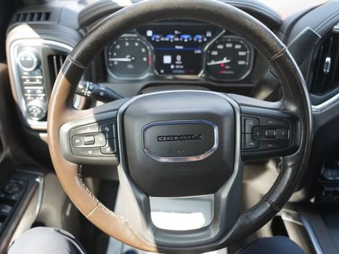 Used 2022 GMC Sierra 1500 Denali w/ Driver Alert Package II AWD/4WD image 27