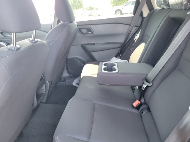 New 2026 Nissan Rogue S AWD/4WD image 30