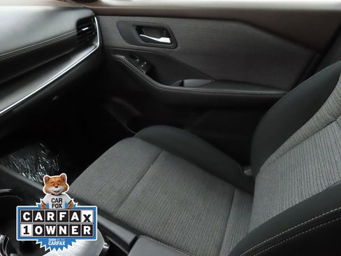 Used 2023 Nissan Rogue SV image 18