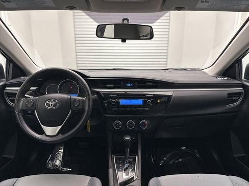 Used 2014 Toyota Corolla L FWD image 16
