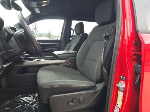 Certified 2024 RAM 1500 Big Horn AWD/4WD image 9
