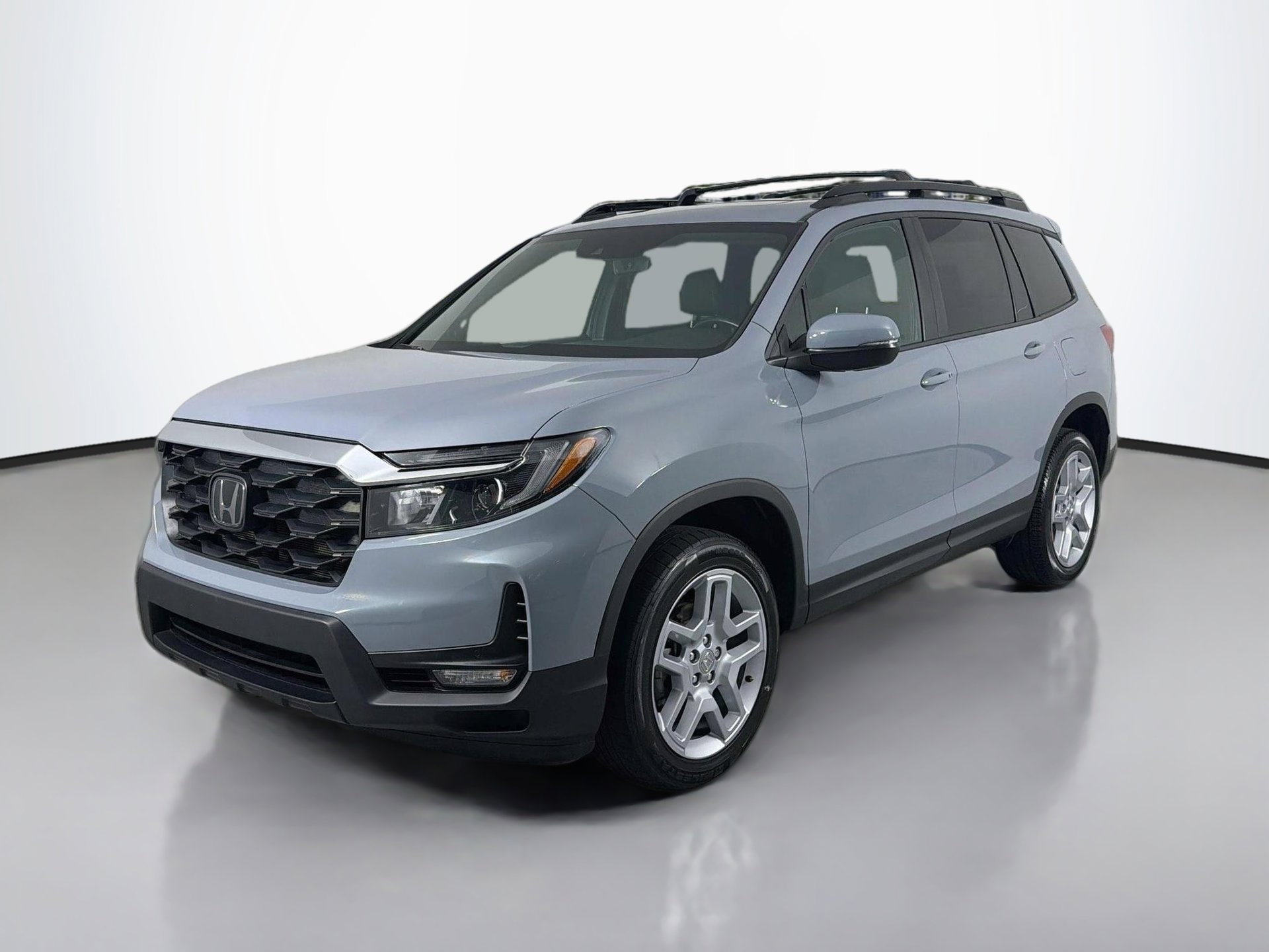 Used 2025 Honda Passport EX-L image 7