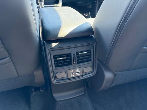 Certified 2026 Subaru Forester Premium AWD/4WD image 24