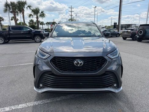 Used 2021 Toyota Highlander XSE image 9