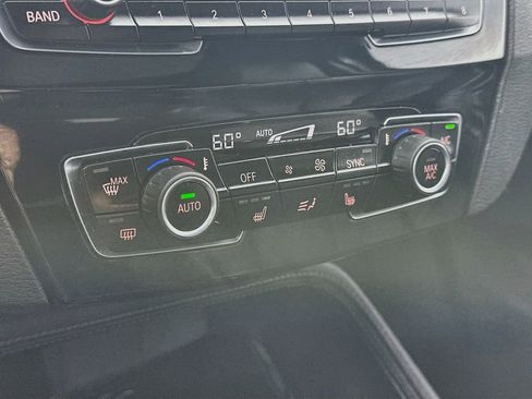 Used 2019 BMW X1 xDrive28i w/ M Sport Package AWD/4WD image 18