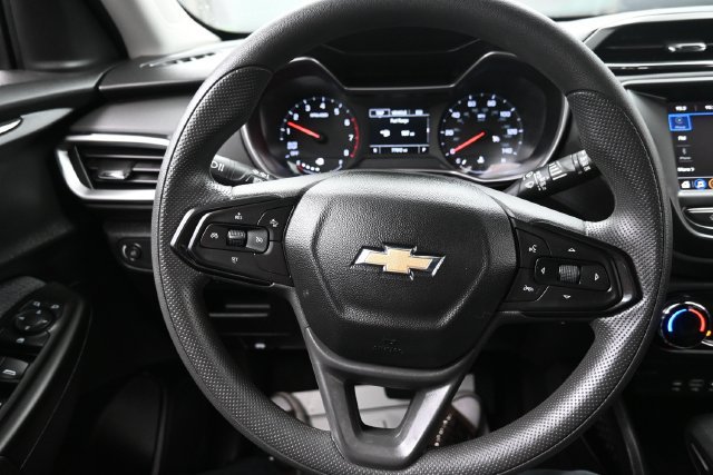 Used 2021 Chevrolet TrailBlazer LS FWD image 8