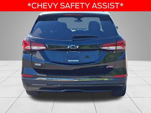 Used 2023 Chevrolet Equinox RS AWD/4WD image 5