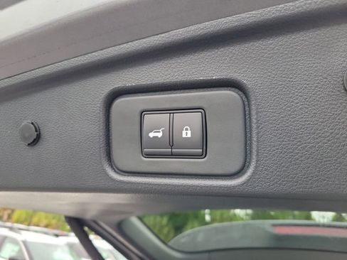 New 2026 Nissan Pathfinder SL w/ Cargo Package FWD image 28