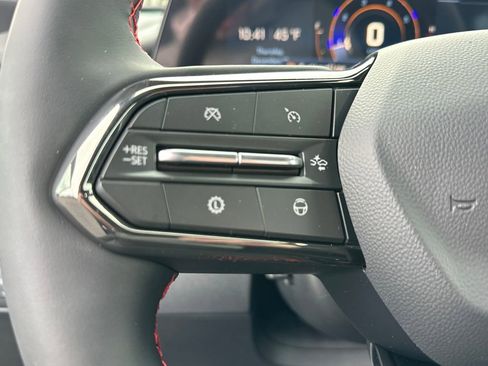 New 2026 Chevrolet Traverse RS w/ LPO, Floor Liner Package image 20