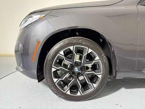 Used 2025 BMW X3 xDrive30 AWD/4WD image 11