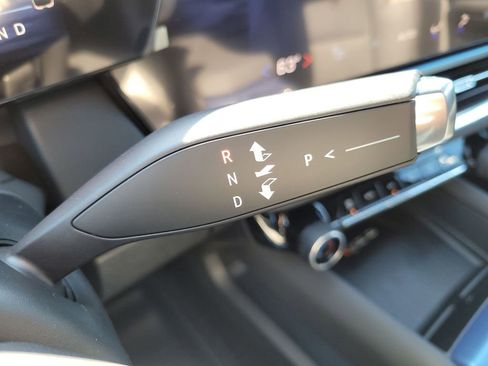 New 2026 Chevrolet Equinox EV LT image 16