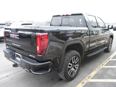 Used 2021 GMC Sierra 1500 AT4 w/ AT4 Premium Package image 5
