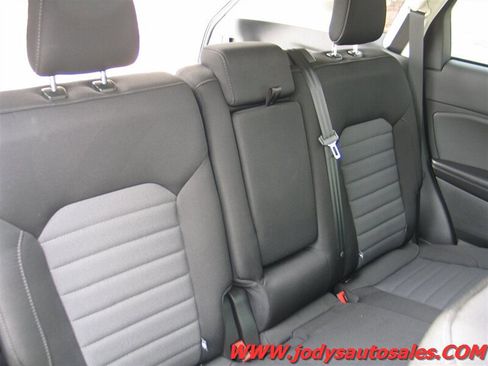 Used 2024 Ford Edge SE w/ Black Appearance Package AWD/4WD image 22