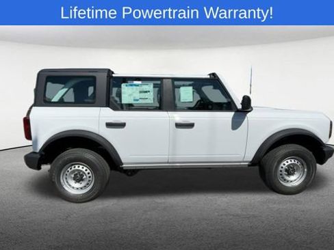 New 2025 Ford Bronco 4-Door image 10