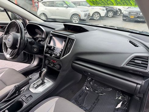 Used 2018 Subaru Crosstrek 2.0i Premium AWD/4WD image 20
