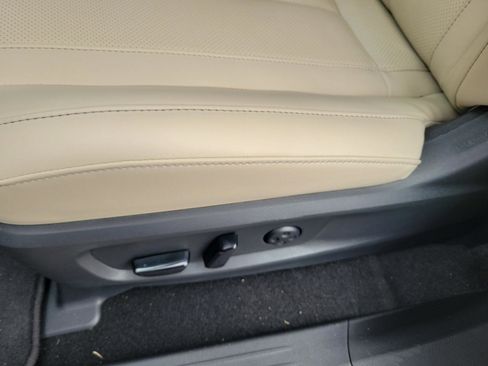 New 2025 INFINITI QX60 Luxe image 18