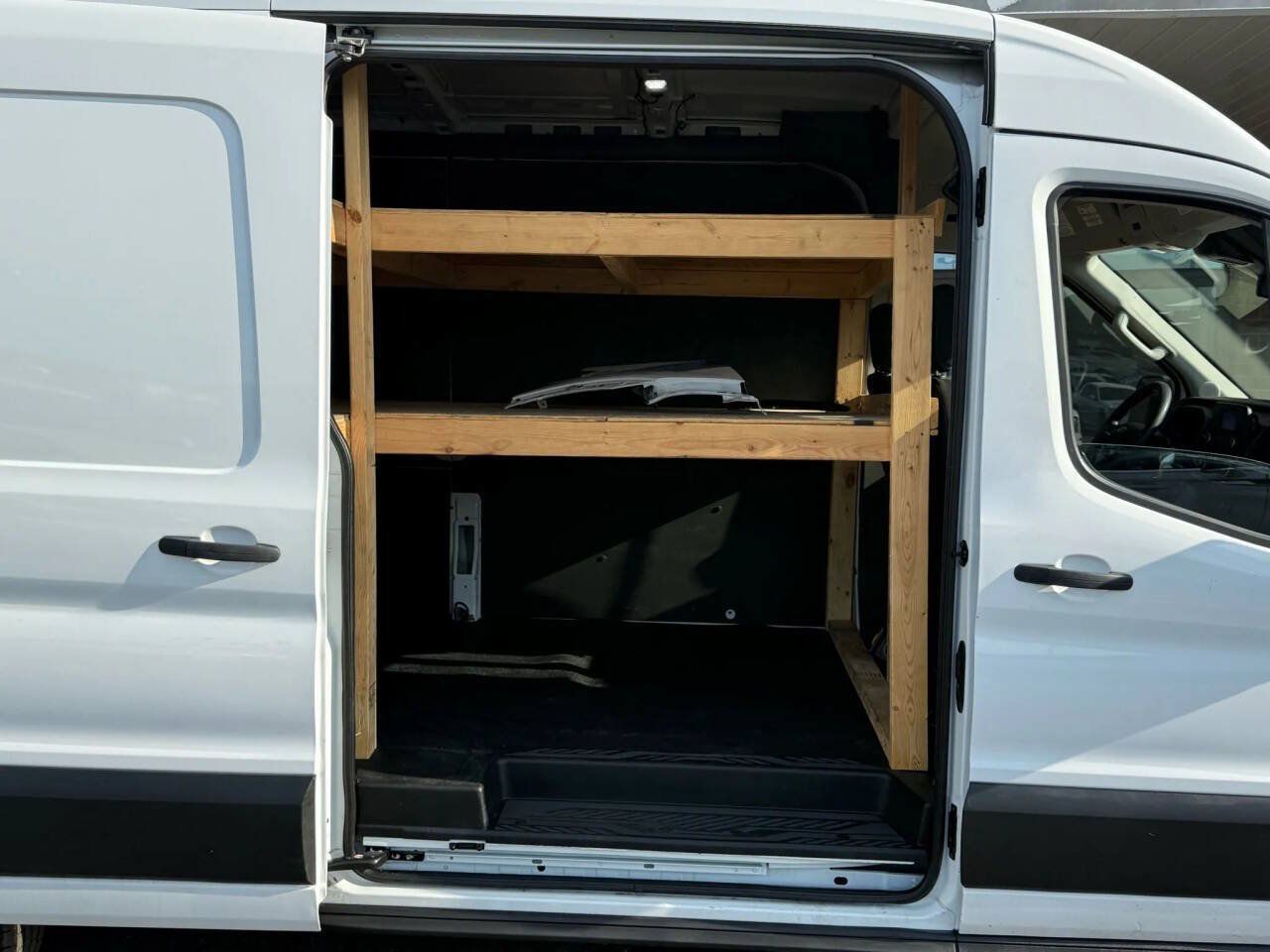 Used 2024 Ford Transit 250 148 Medium Roof Extended AWD w/ Interior Upgrade Package image 17