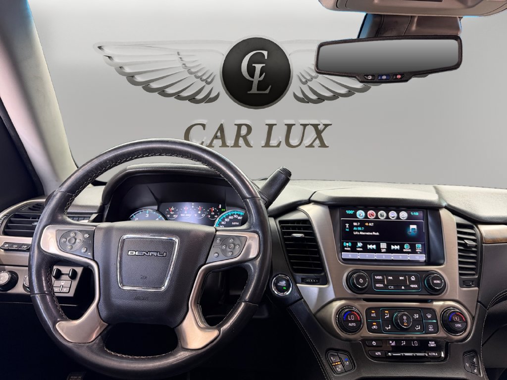 Used 2019 GMC Yukon XL Denali w/ Open Road Package AWD/4WD image 10