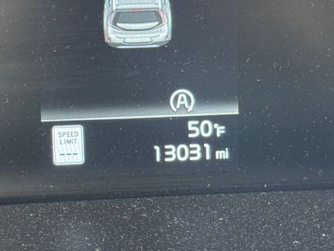 Used 2025 Kia Soul LX w/ LX Technology Package image 34