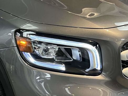 Certified 2022 Mercedes-Benz GLB 250 GLB 250 image 7