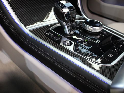 Used 2022 BMW M850i xDrive Convertible w/ M Carbon Exterior Package image 75