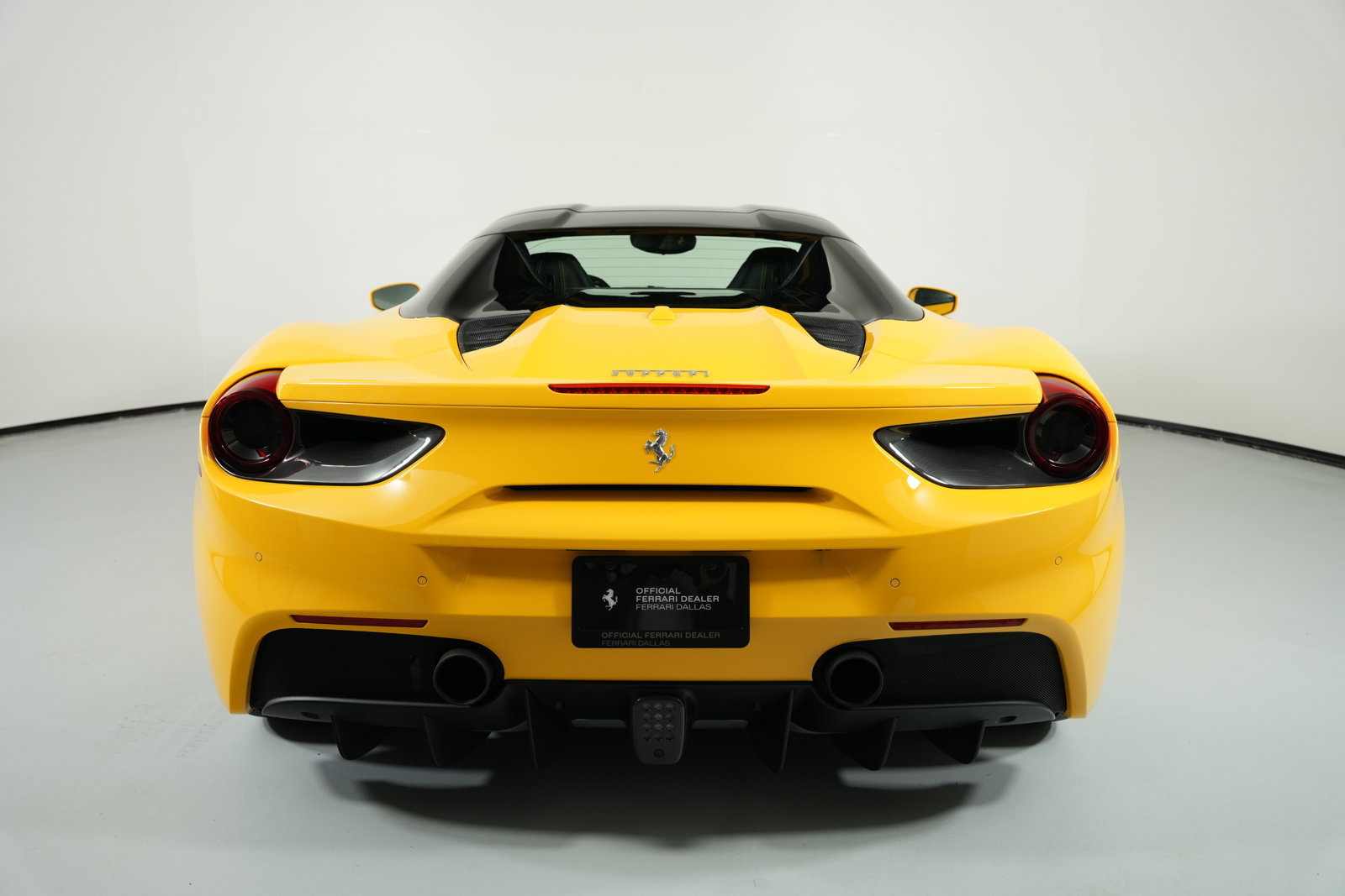 Certified 2018 Ferrari 488 Spider RWD image 11