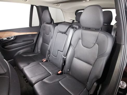 Certified 2023 Volvo XC90 B6 Plus AWD/4WD image 22