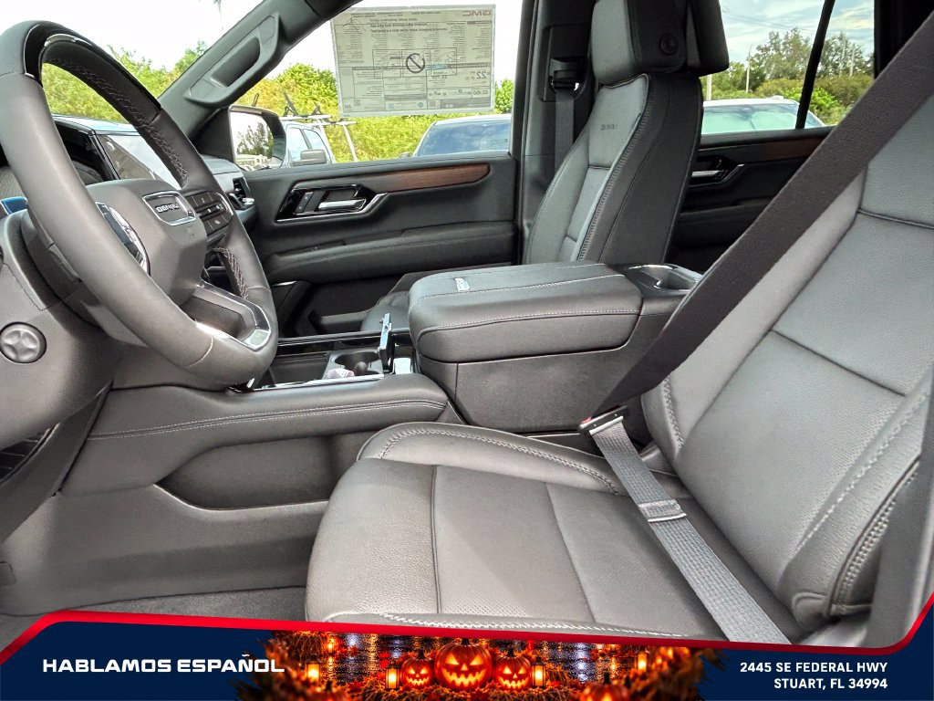 New 2026 GMC Yukon Denali w/ Denali Reserve Package AWD/4WD image 10