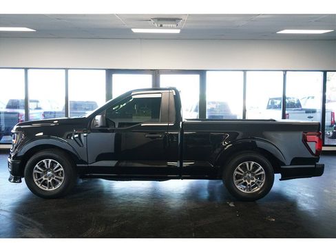 Used 2024 Ford F150 XL RWD image 4