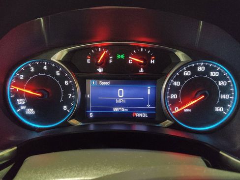 Used 2019 Chevrolet Equinox LT FWD image 23