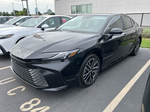 Certified 2026 Toyota Camry XLE image 2
