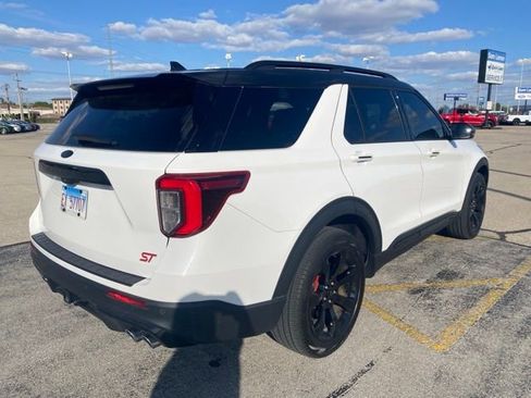 Used 2023 Ford Explorer ST w/ Equipment Group 401A AWD/4WD image 4
