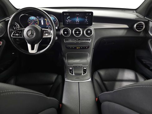 Used 2020 Mercedes-Benz GLC 300 4MATIC image 24