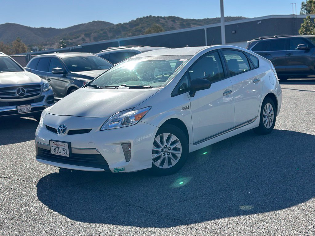 Used 2013 Toyota Prius Prime Plug-In Hybrid FWD image 1