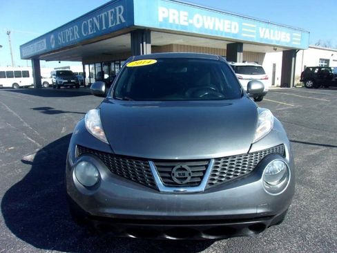 Used 2014 Nissan Juke SV w/ Navigation Package FWD image 2