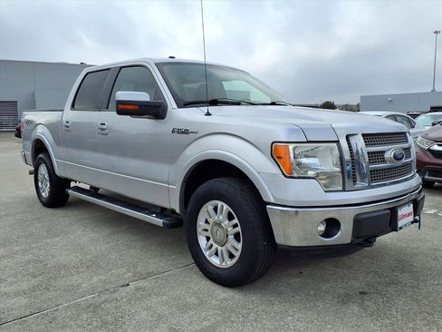 Used 2011 Ford F150 Lariat w/ Lariat Plus Pkg image 2