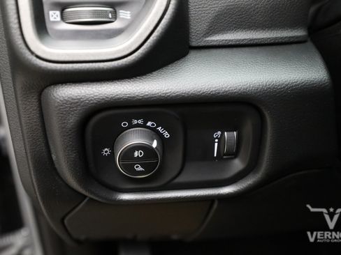 New 2026 RAM 3500 Tradesman AWD/4WD image 16