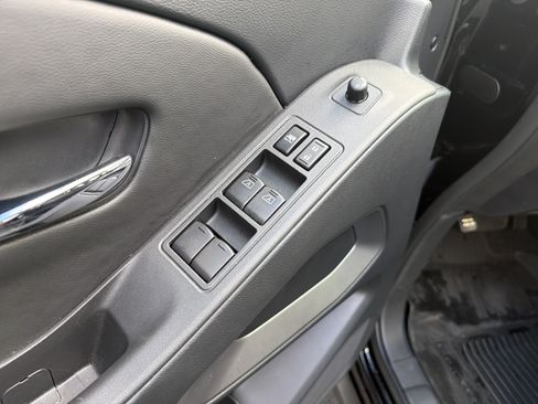 Used 2026 Nissan Frontier SV w/ SV Convenience Package AWD/4WD image 15