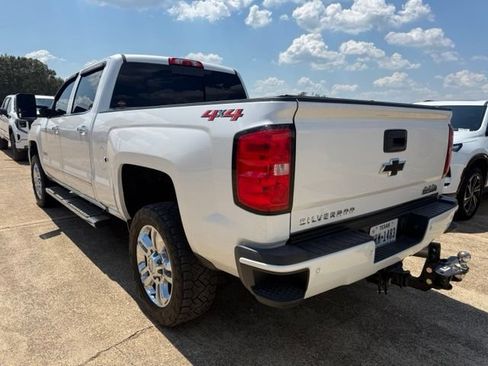 Used 2019 Chevrolet Silverado 2500 High Country w/ Duramax Plus Package AWD/4WD image 3