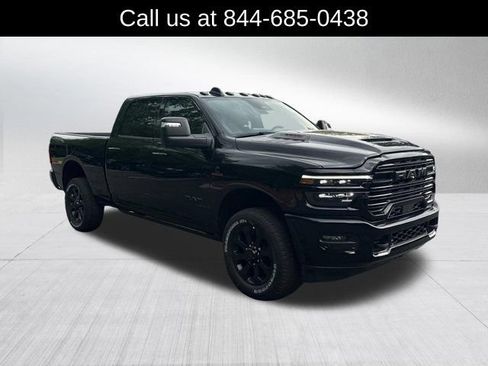 New 2026 RAM 2500 Laramie AWD/4WD image 3