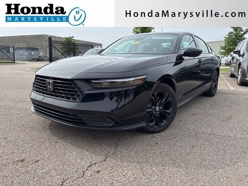 Used 2025 Honda Accord SE image 1