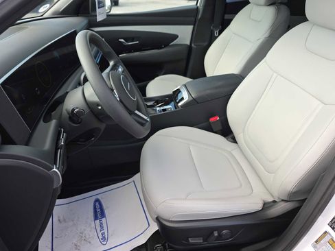 Used 2025 Hyundai Santa Cruz SEL image 24