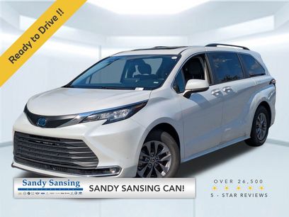 Used 2023 Toyota Sienna XLE
