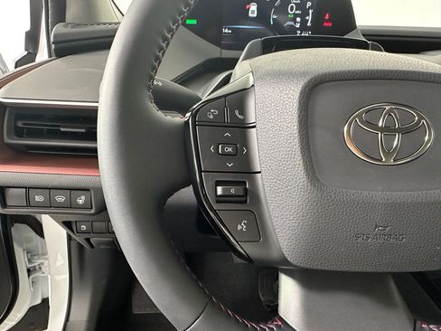 New 2026 Toyota Prius SE image 16