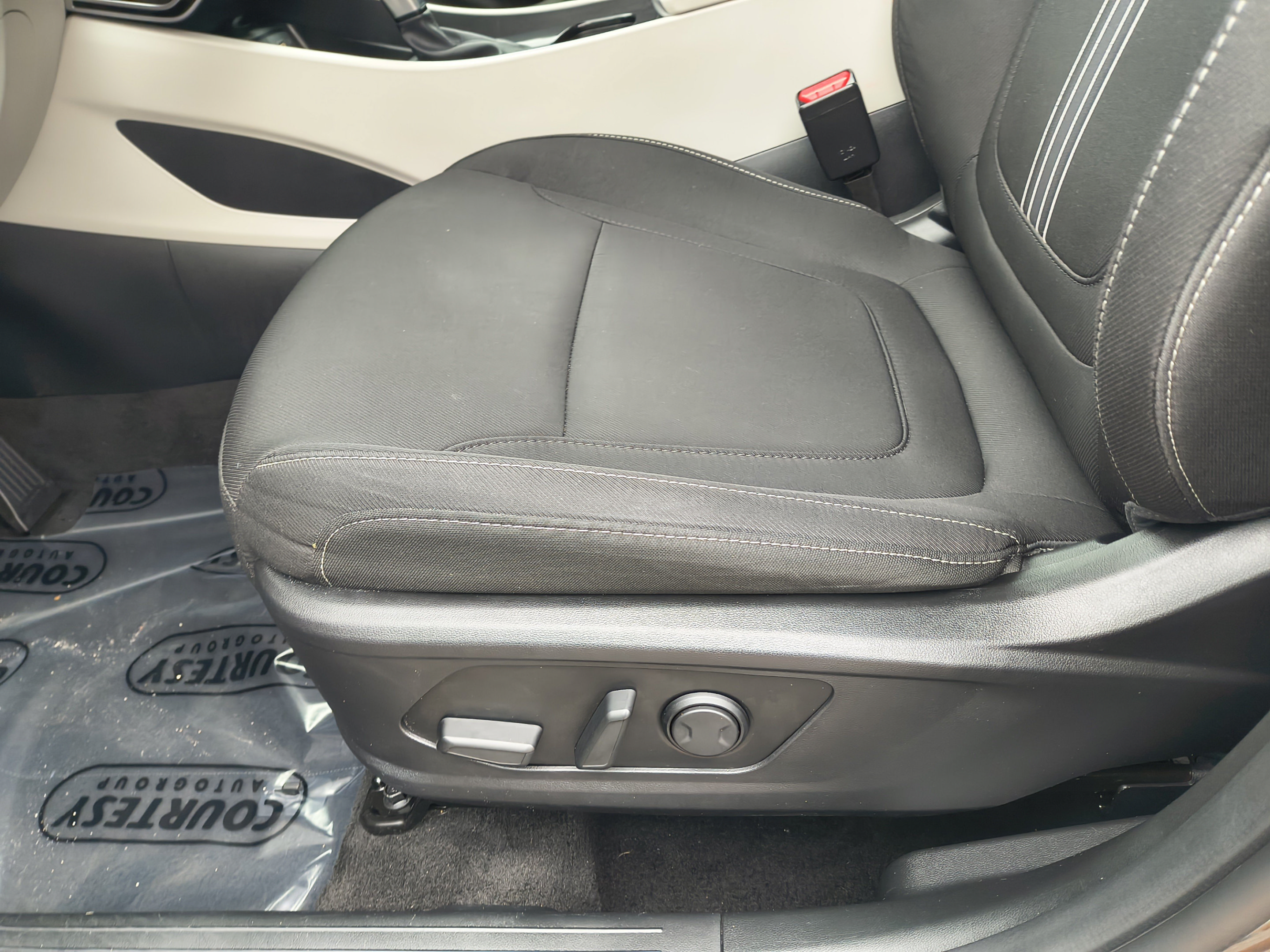 Certified 2023 Hyundai Tucson SEL AWD/4WD image 20