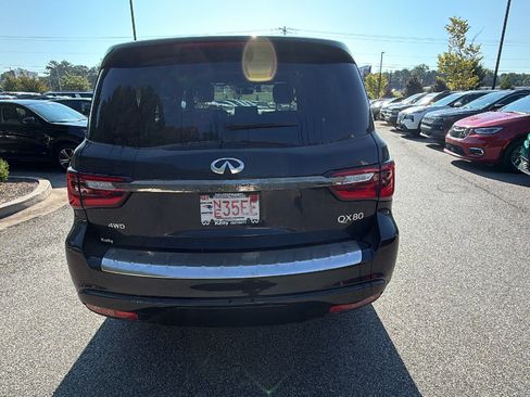 Used 2024 INFINITI QX80 Sensory AWD/4WD image 9
