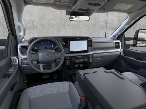 New 2026 Ford F250 4x4 Crew Cab Super Duty image 12